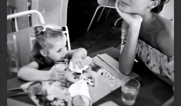 女人做生意被爆料视频,女性创业路途艰辛，商业道德拷问