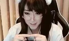 爆料头牌主播是谁啊视频,爆料头牌主播身份大揭秘！